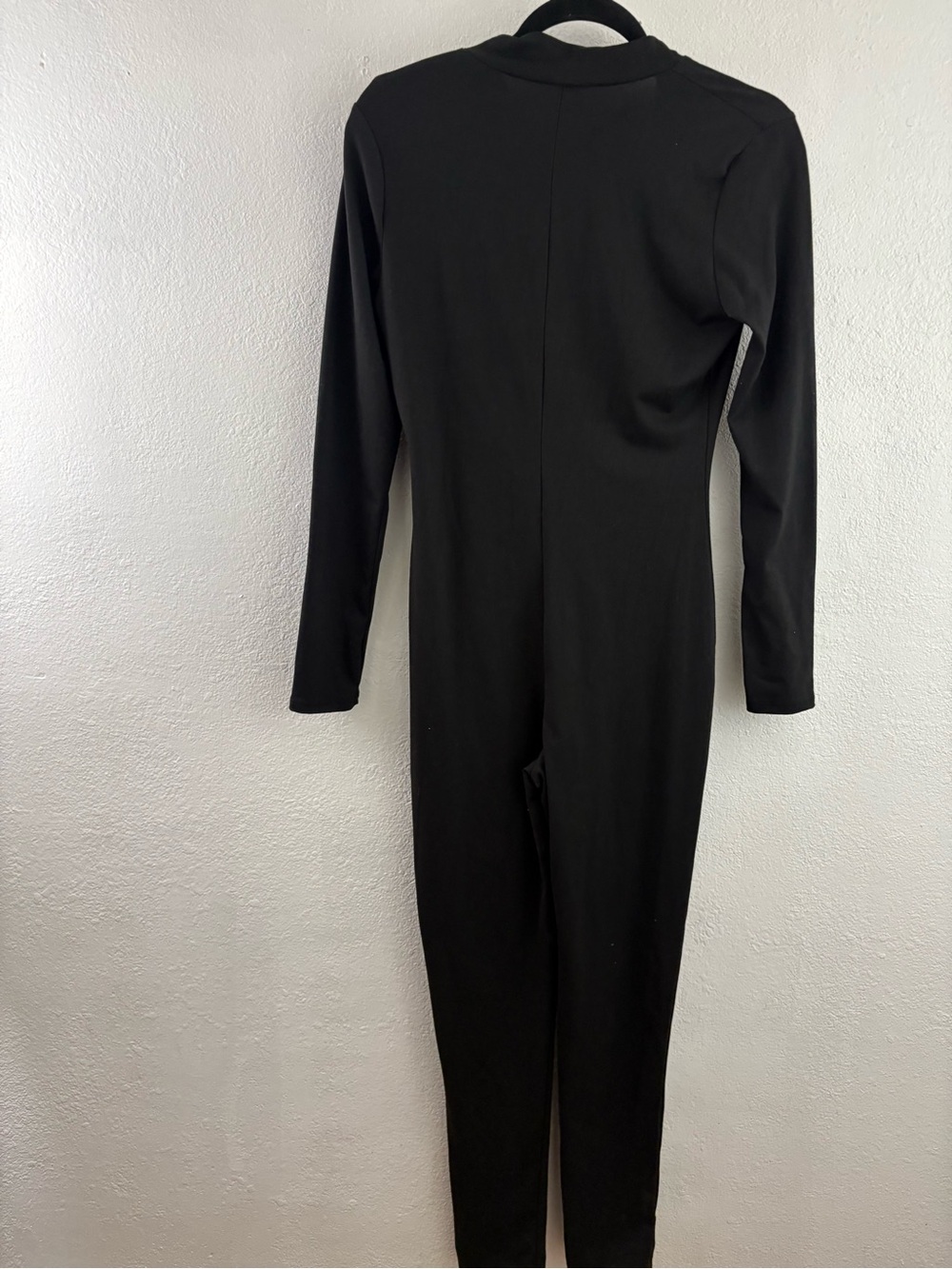 Tresses black long-sleeve jumpsuit stand collar prominent front zipper closure M - Picture 6 of 7